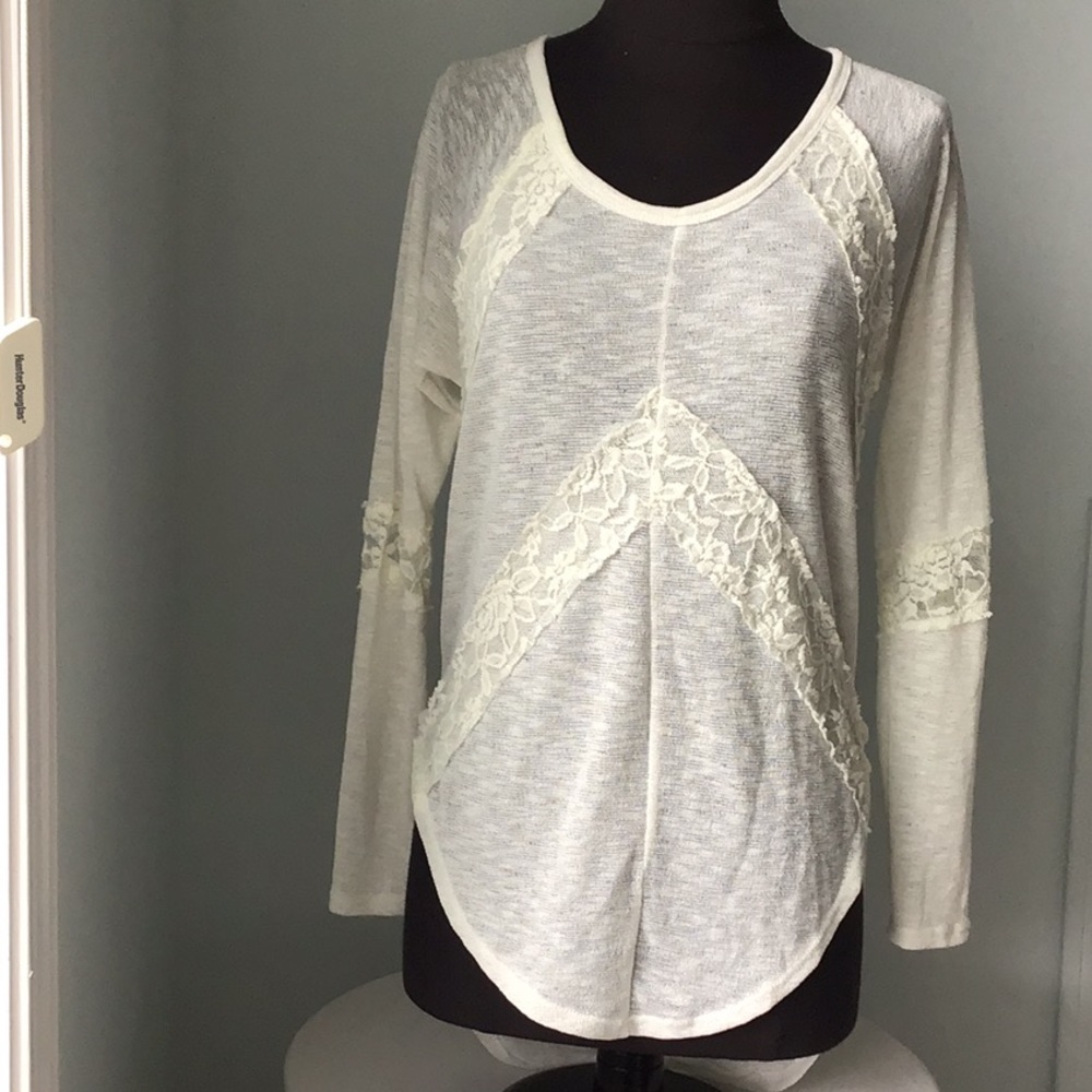 Sheer Ivory Hi Lo  Lace Trim Sweater XS
